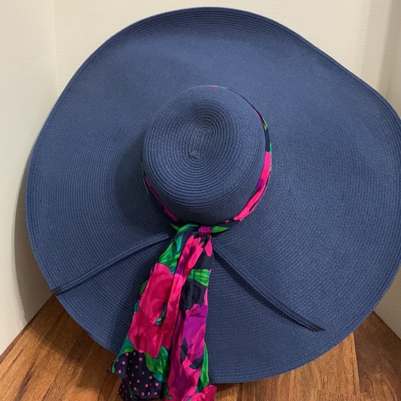 San Diego Hat Company 23” Extremely wide brim, navy straw sun hat w Liz scarf - Picture 4 of 14